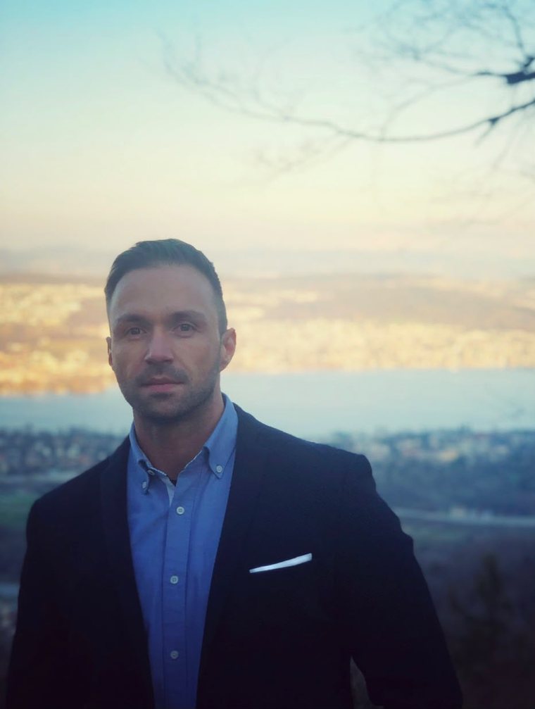 Daniel D.